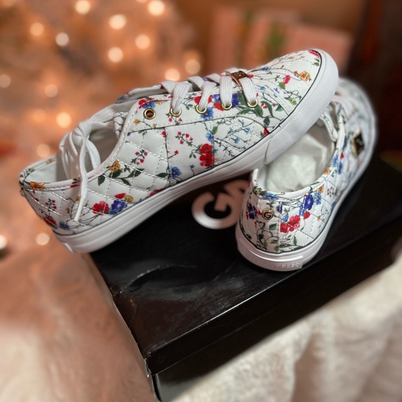 Beautiful Womens GBG Los Angeles Shoes - Picture 15 of 15